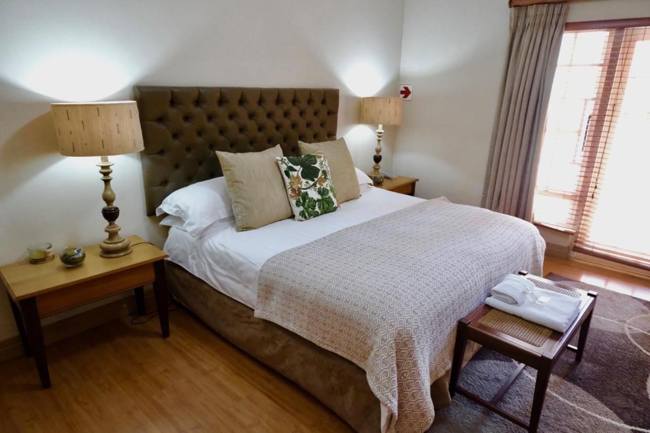 The Whitehouse Bed And Breakfast 다반 외부 사진