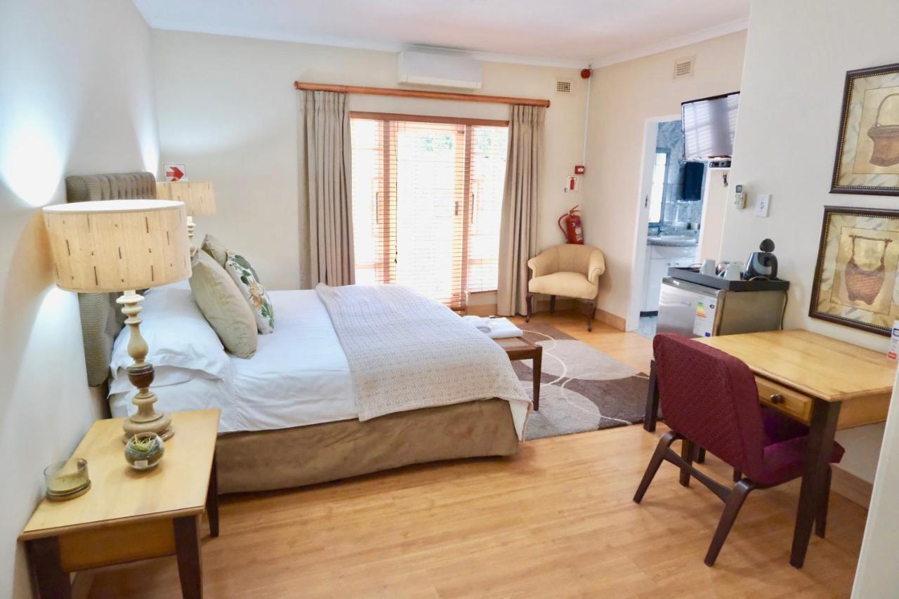 The Whitehouse Bed And Breakfast 다반 외부 사진